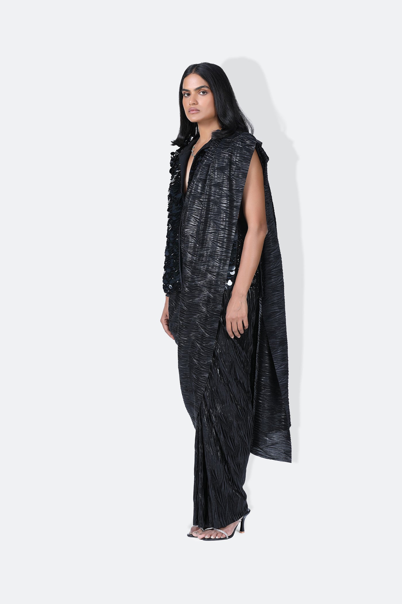 431-88 by Shweta Kapur Black Jacket indian designer wear online shopping melange singapore