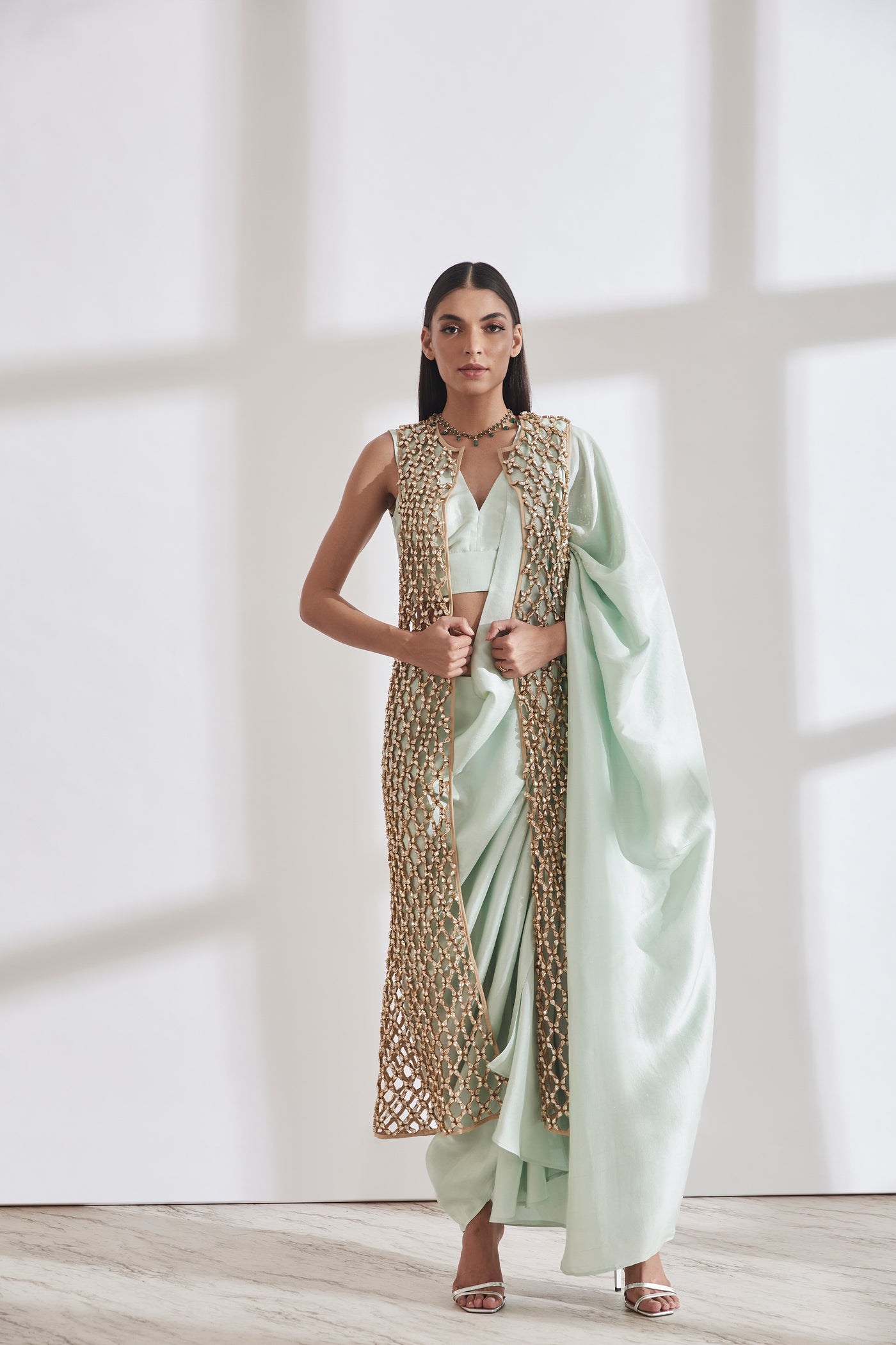 431-88 by Shweta Kapur Masai Godet Sari With Vik Blouse And Honeycomb Jacket indian designer wear online shopping melange singapore