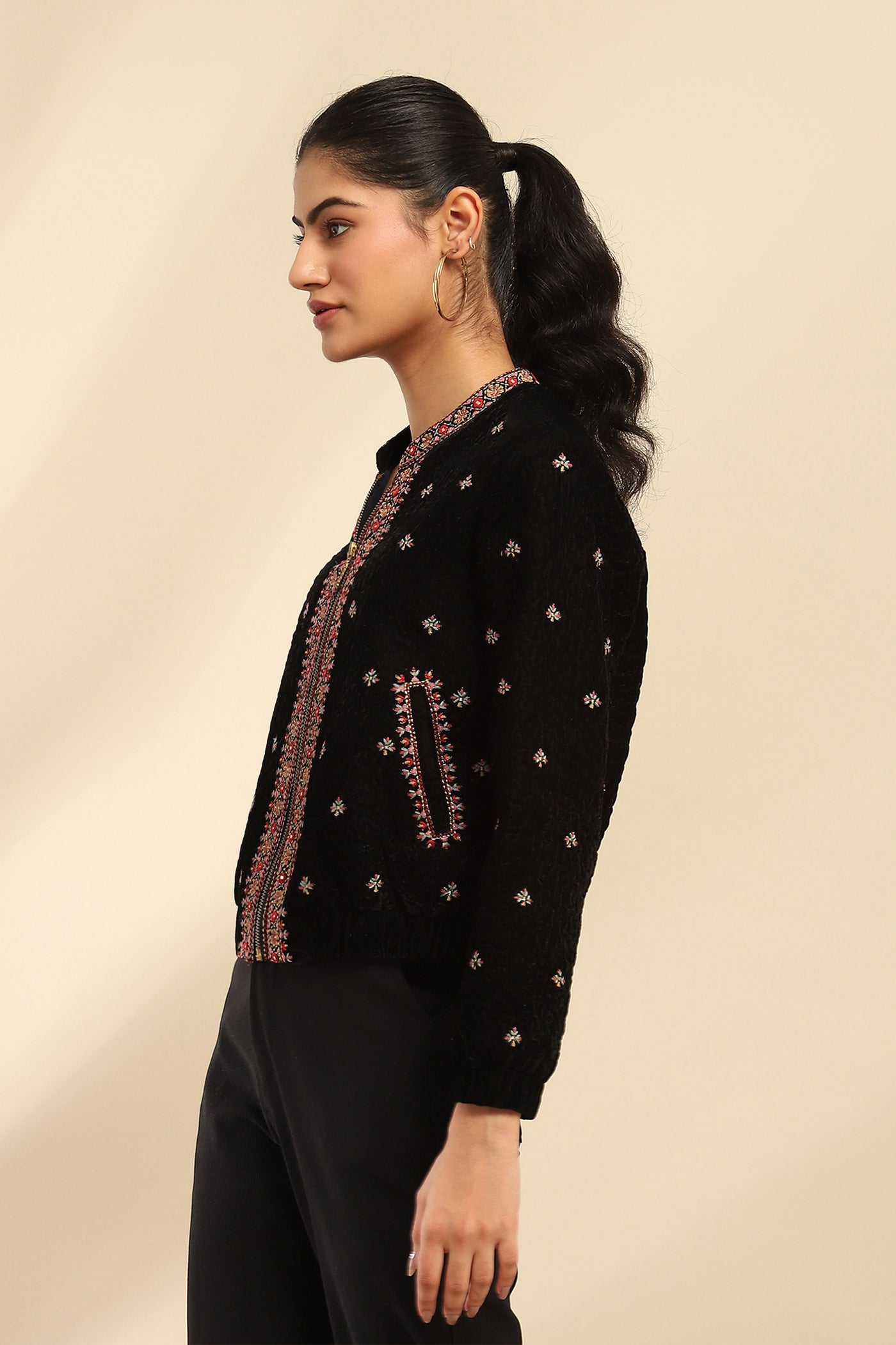 Aarke Ritu Kumar Black Kaar Puffer Jacket indian designer wear online shopping melange singapore
