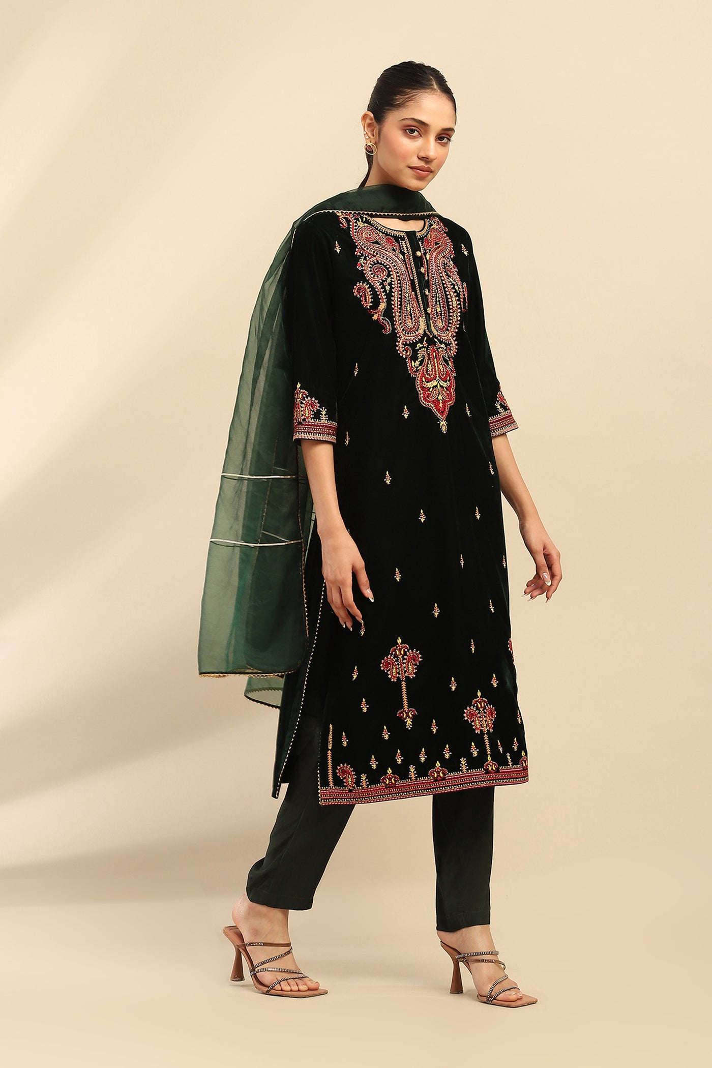 Aarke Ritu Kumar Green Gianna Velvet Kurta With Pant And Dupatta indian designer wear online shopping melange singapore