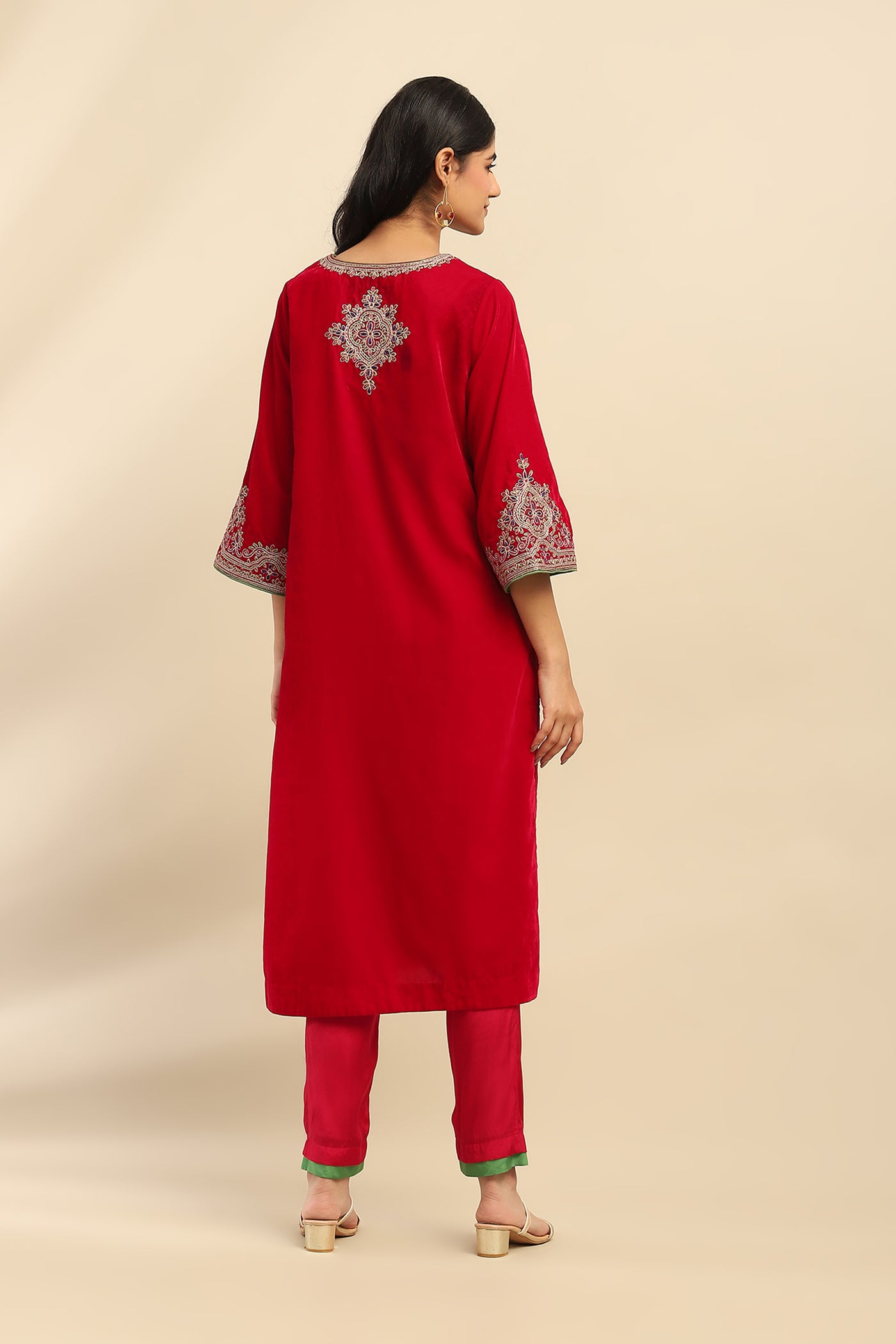 Aarke Ritu Kumar Magenta Roobab Velvet Kurta With Churidar And Dupatta indian designer wear online shopping melange singapore