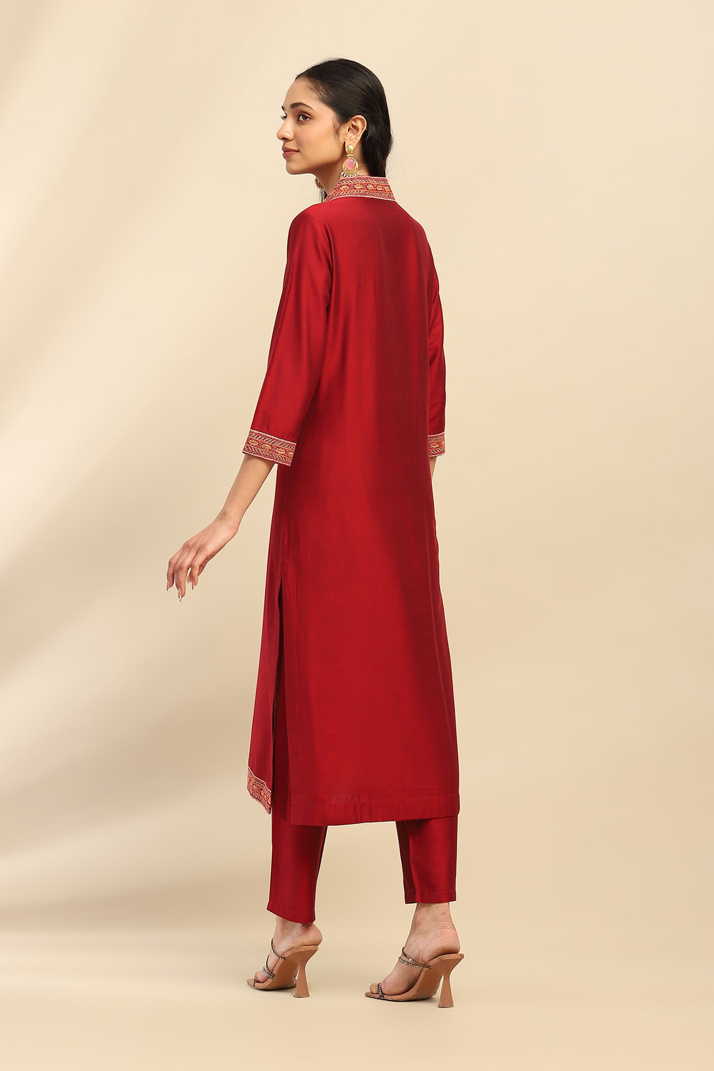 Aarke Ritu Kumar Red Scarlette Kurta With Pant And Dupatta indian designer wear online shopping melange singapore
