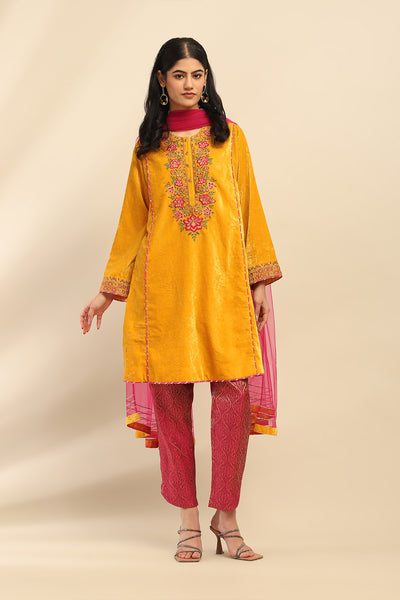 Aarke Ritu Kumar Yellow Rania Velvet Kurta With Pant And Dupatta indian designer wear online shopping melange singapore