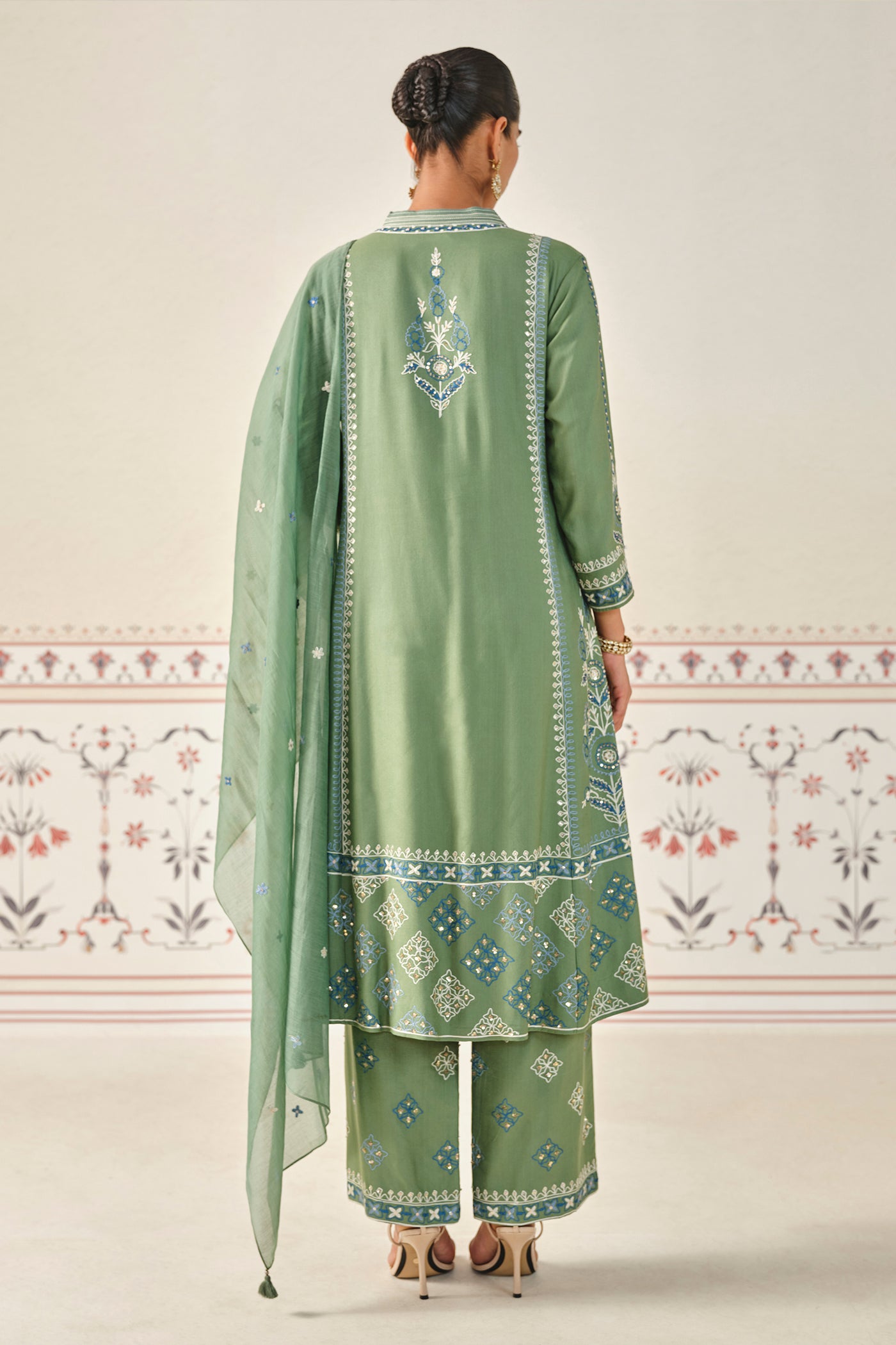 Anita Dongre Anedya Kantha Silk Suit Set indian designer wear online shopping melange singapore