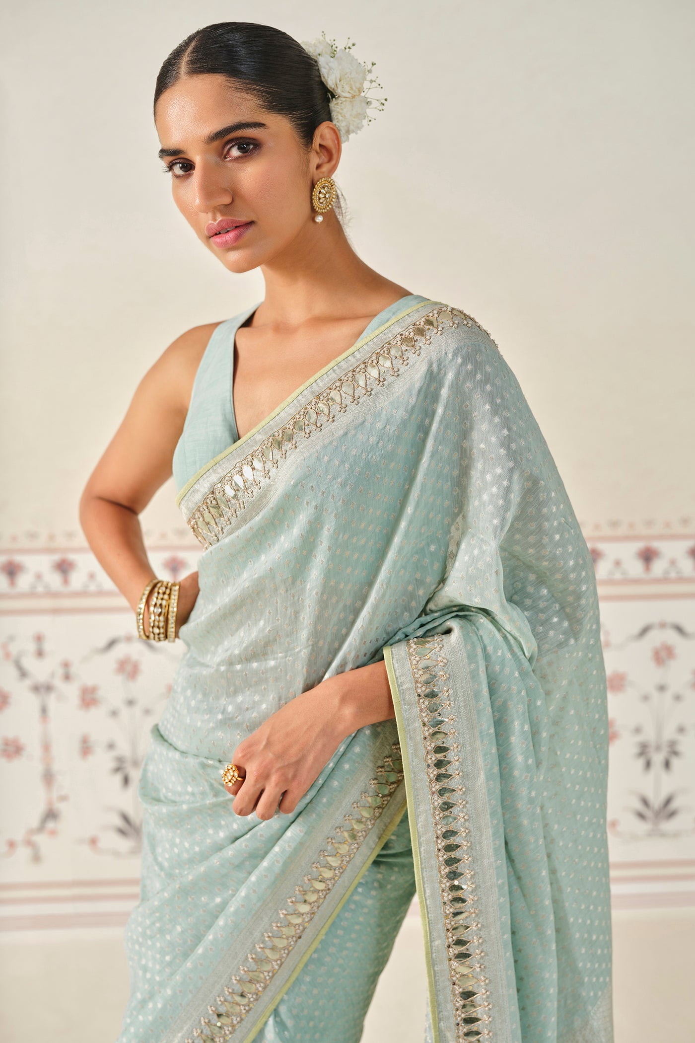 Jayalekha Embroidered Linen Saree