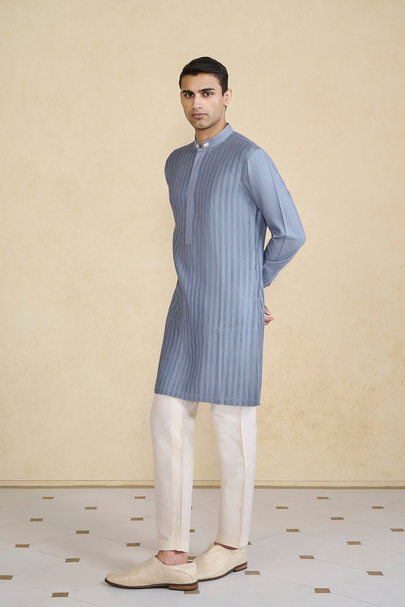 Anita Dongre Menswear Daeven Embroidered Silk Kurta Grey indian designer wear online shopping melange singapore