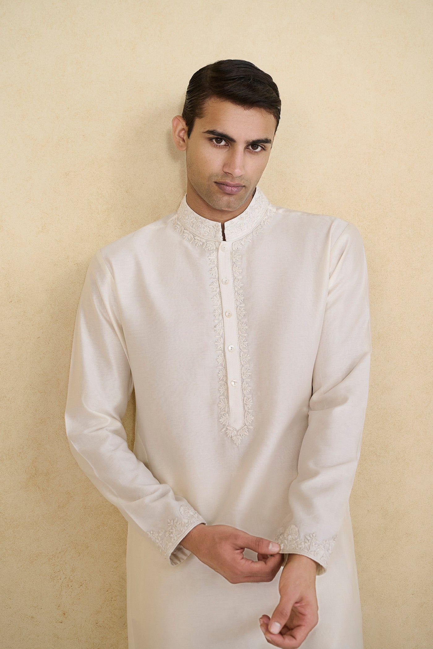 Anita Dongre Menswear Isharv Embroidered Chanderi Silk Kurta Ivory indian designer wear online shopping melange singapore