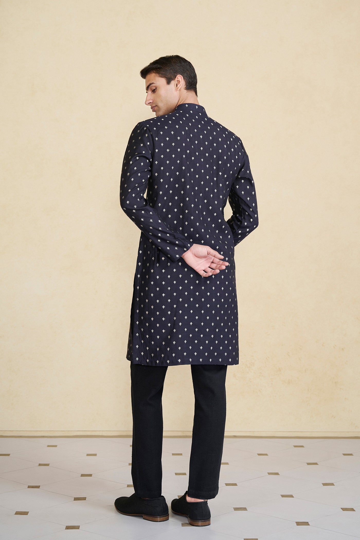 Anita Dongre Menswear Zamurad Handwoven Benarasi Silk Kurta Black indian designer wear online shopping melange singapore