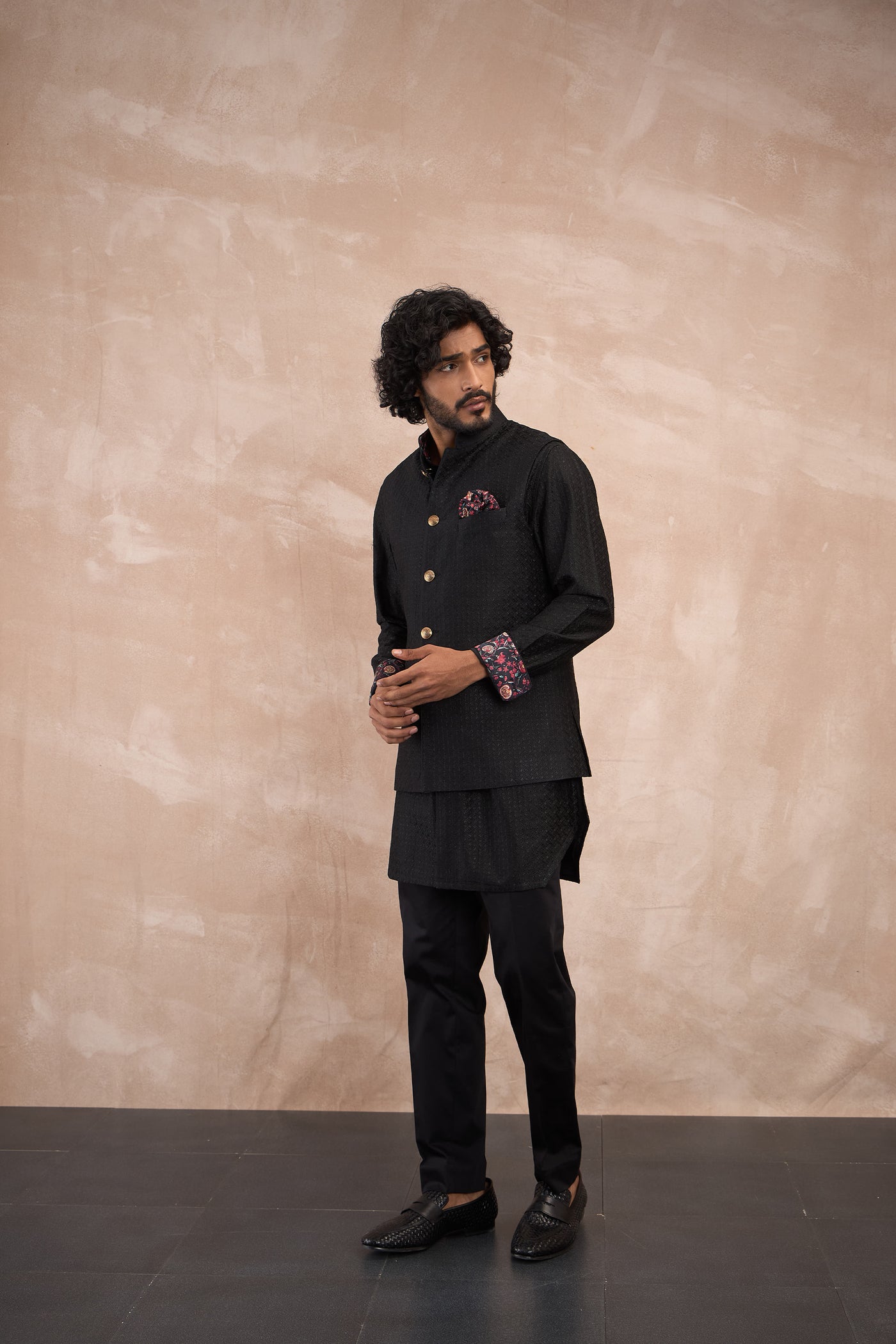 Arjan Dugal Inara Motif Foe Sb Kurta Set Black indian designer wear online shopping melange singapore