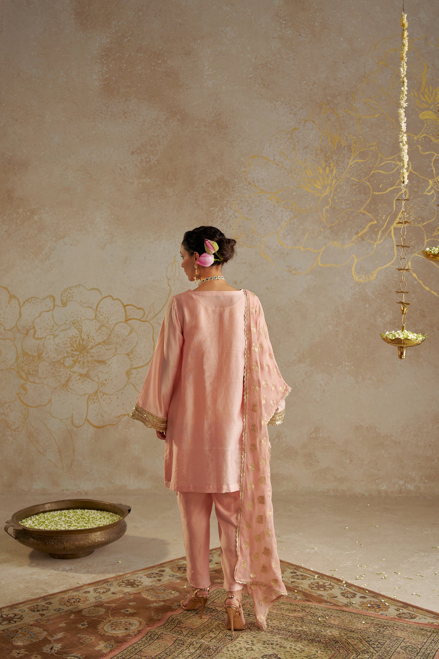 Chhavvi Aggarwal Blush Chanderi Kurta Set indian designer wear online shopping melange singapore