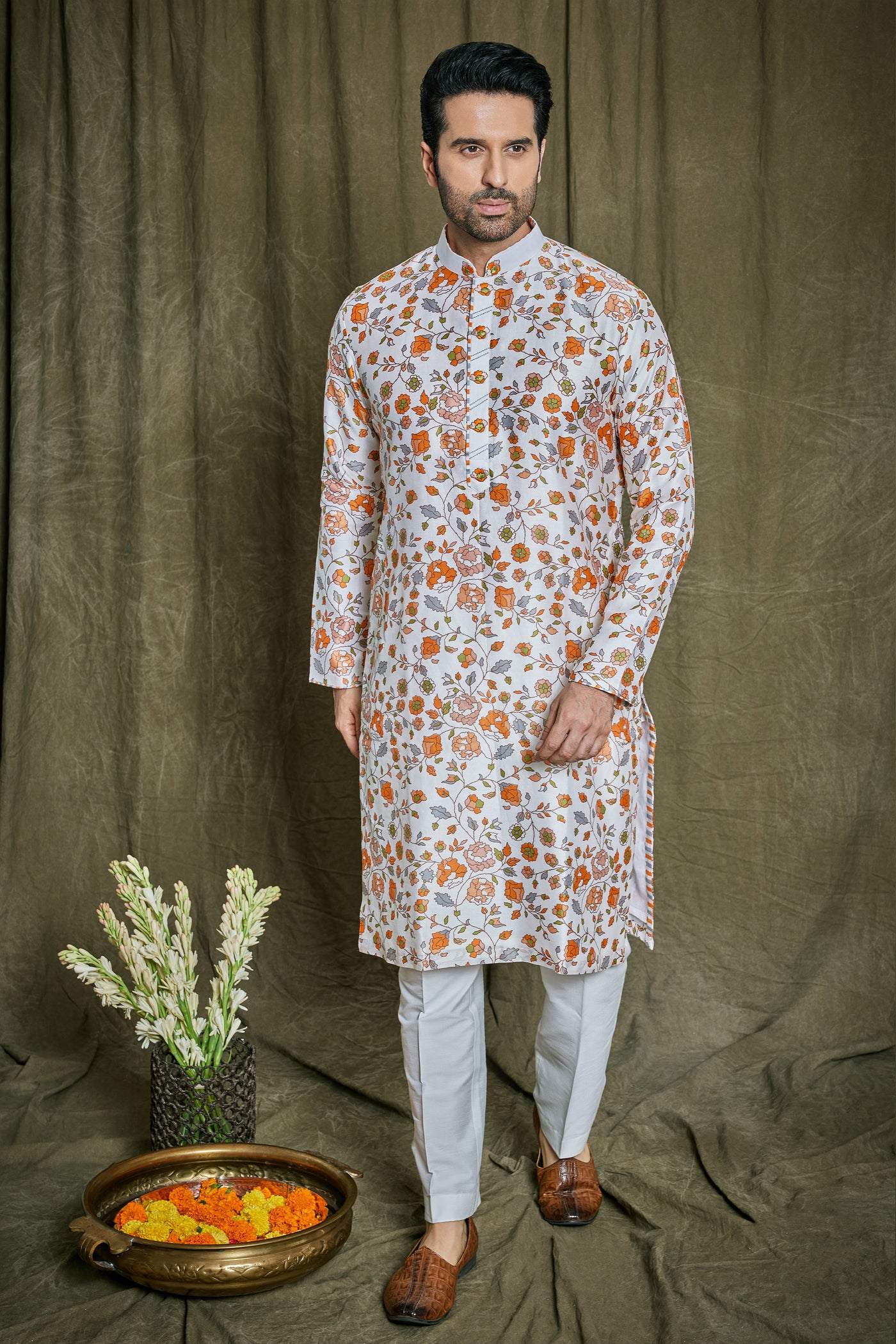 Empaar Floral Printed Chanderi Silk Kurta Set indian designer wear online shopping melange singapore