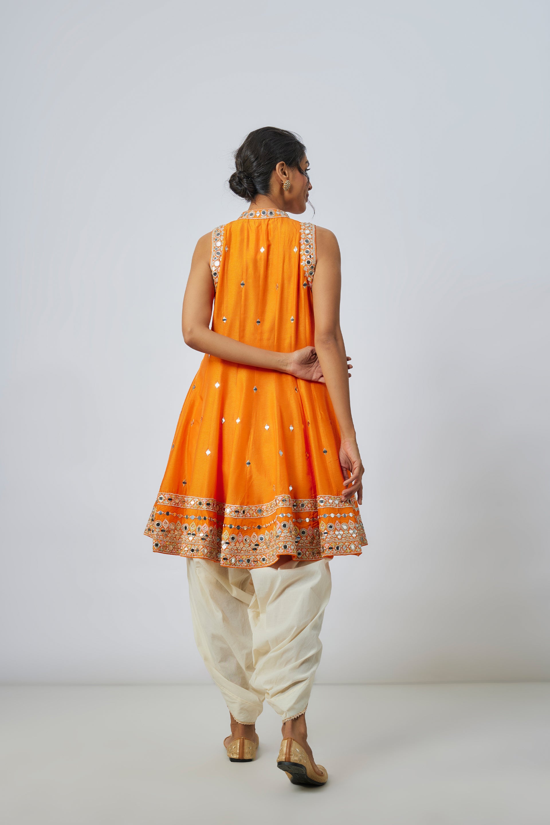 Gopi Vaid Gitashri Dhoti Set indian designer wear online shopping melange singapore
