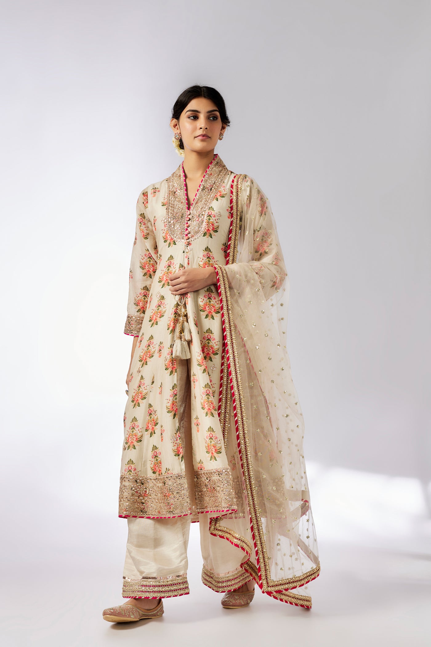 Gopi Vaid Mansi FO Set indian designer wear online shopping melange singapore