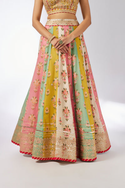 Gopi Vaid Sayali Lehenga Set indian designer wear online shopping melange singapore