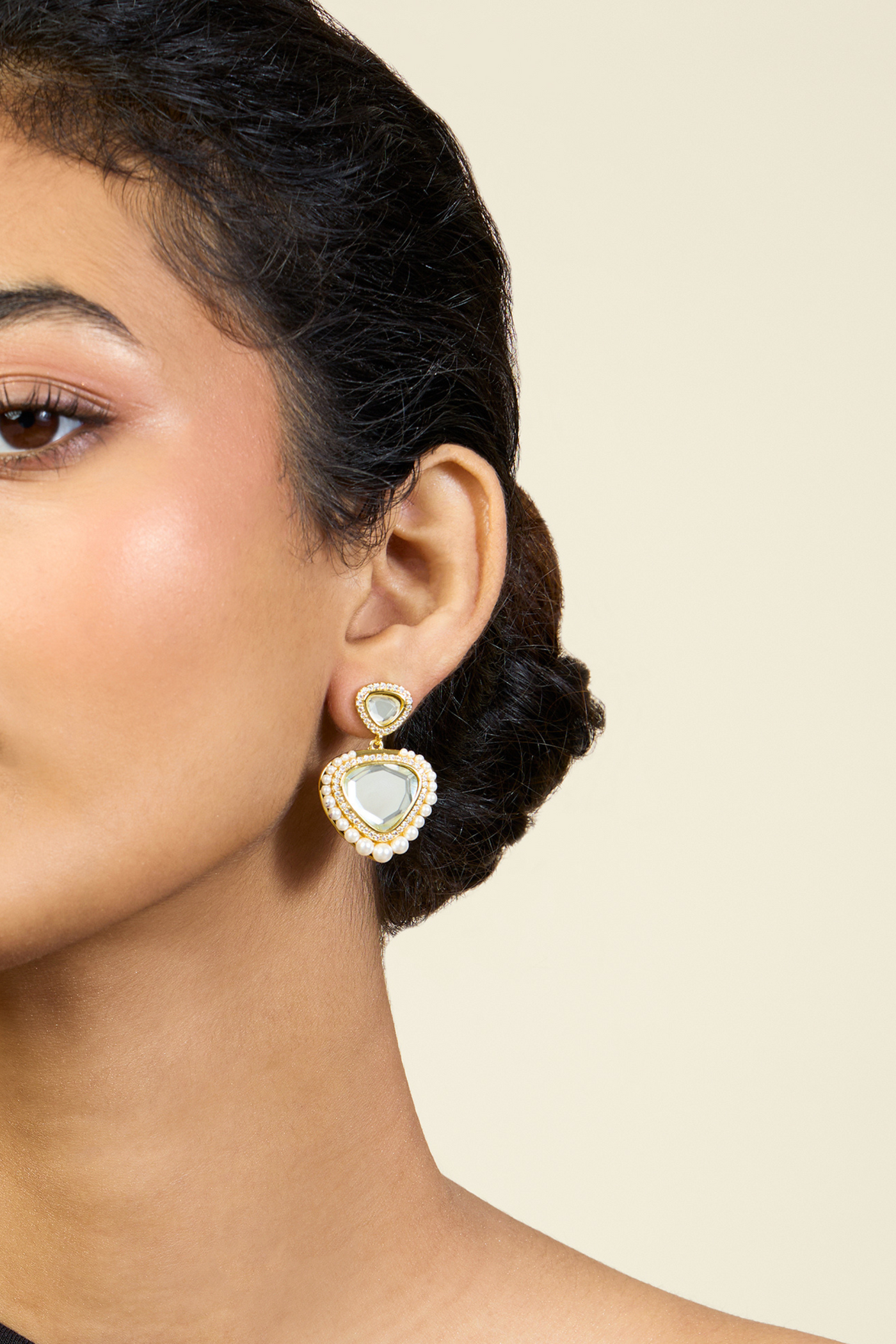 Lucent Libra Drop Earrings In 18Kt Gold Plated