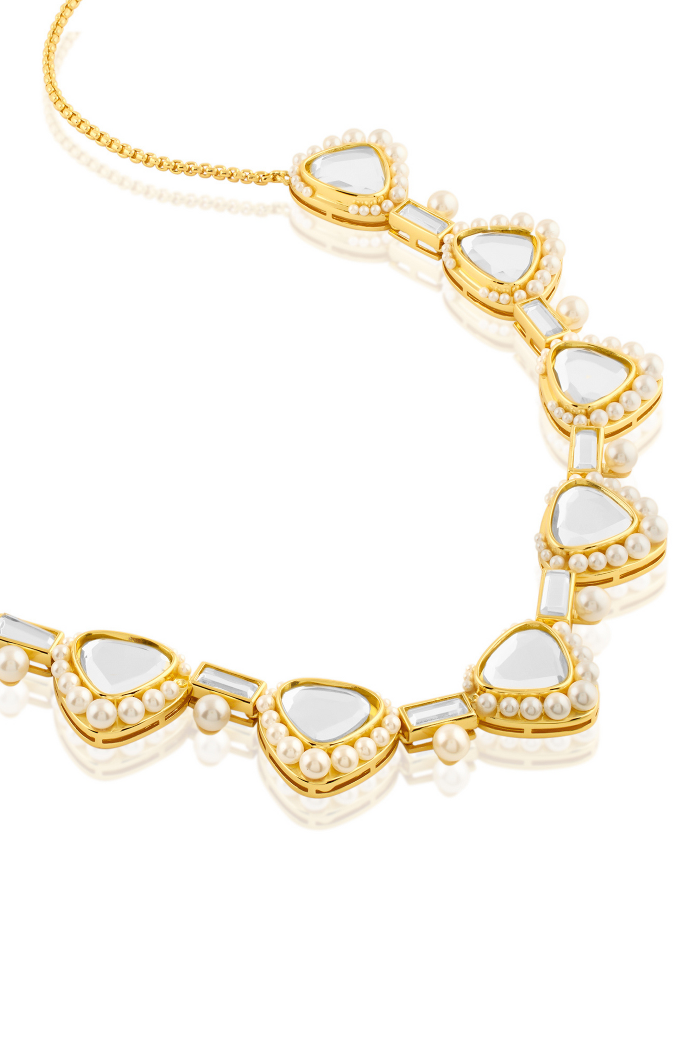 Lucent Riviere Collar Necklace In 18Kt Gold Plated