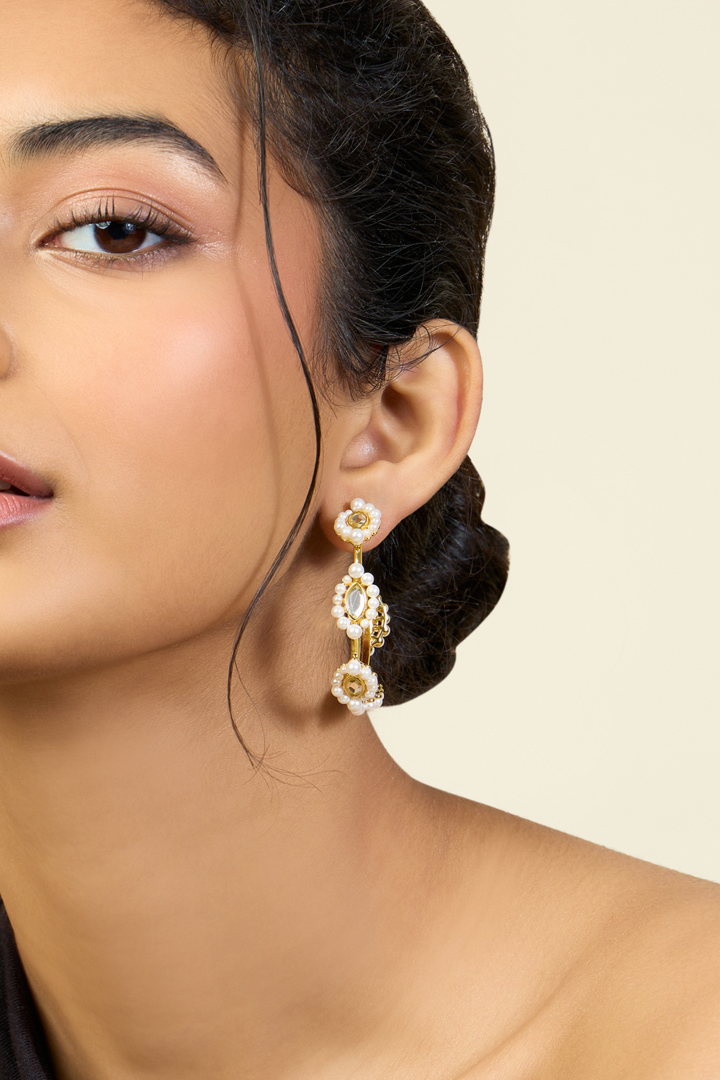 Mirror Moti Big Hoops In 18Kt Gold Plated