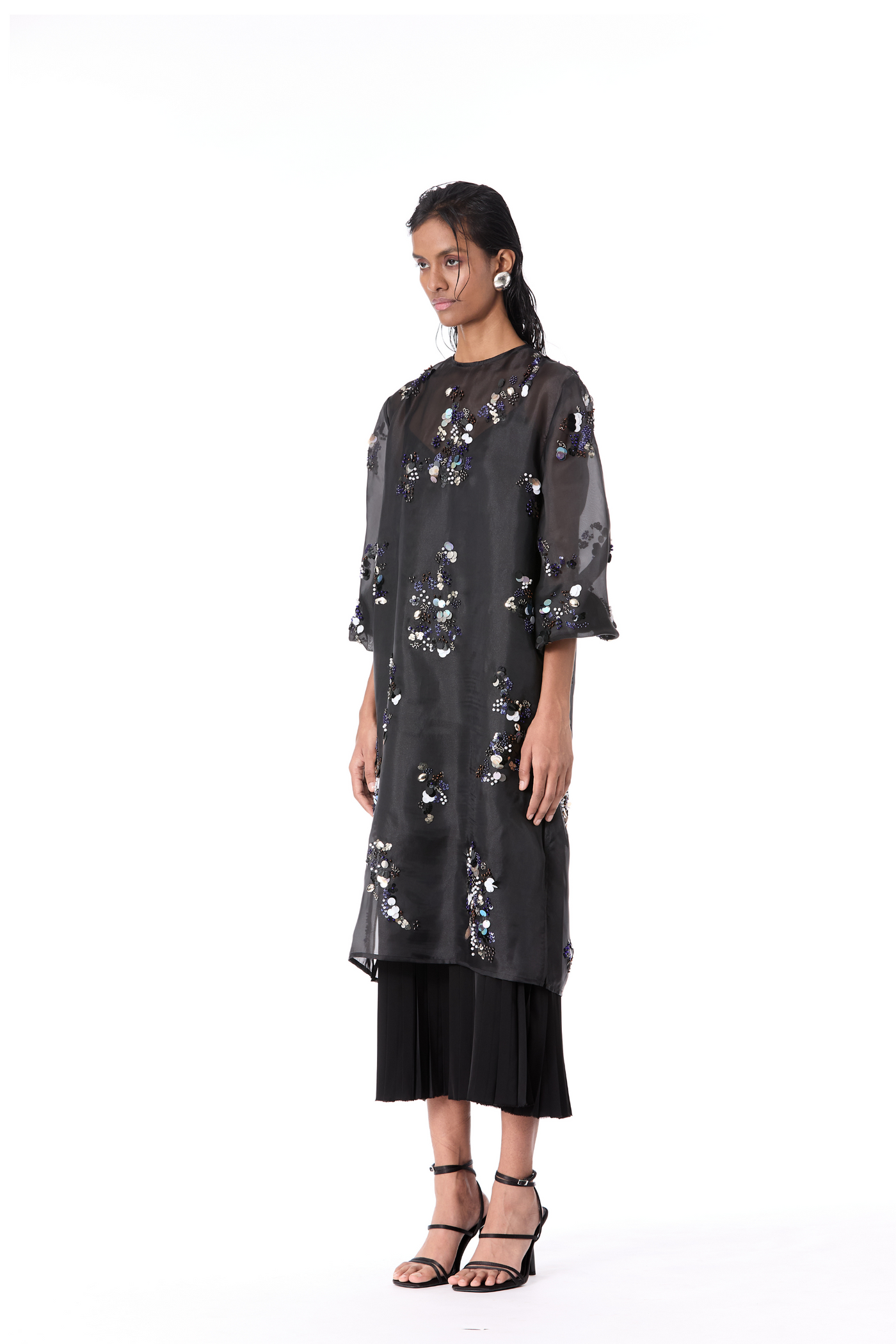 Kanika Goyal Zephyr Embellished Dress indian designer wear online shopping melange singapore