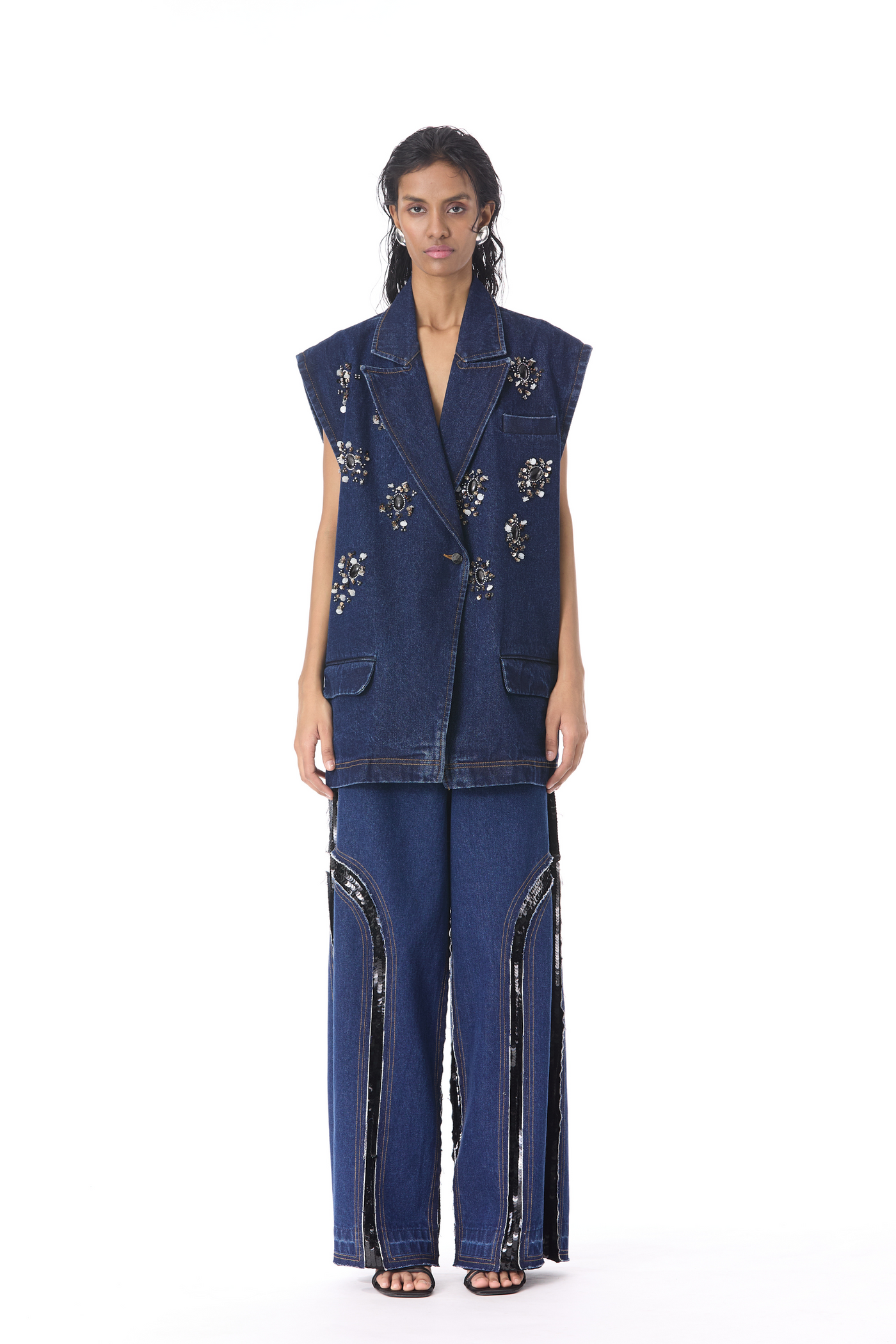 Kanika Goyal Zevida Embellished Vest indian designer wear online shopping melange singapore