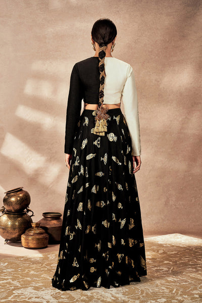 Masaba Black Potters Touch Skirt Set indian designer wear online shopping melange singapore