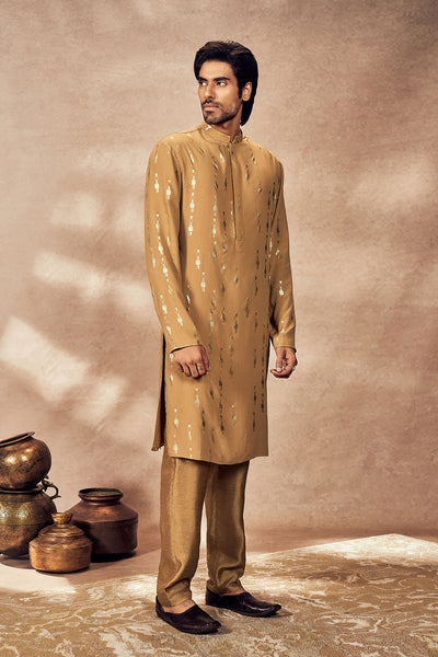 Masaba Menswear Beige Tribal Pillar Kurta Set indian designer wear online shopping melange singapore