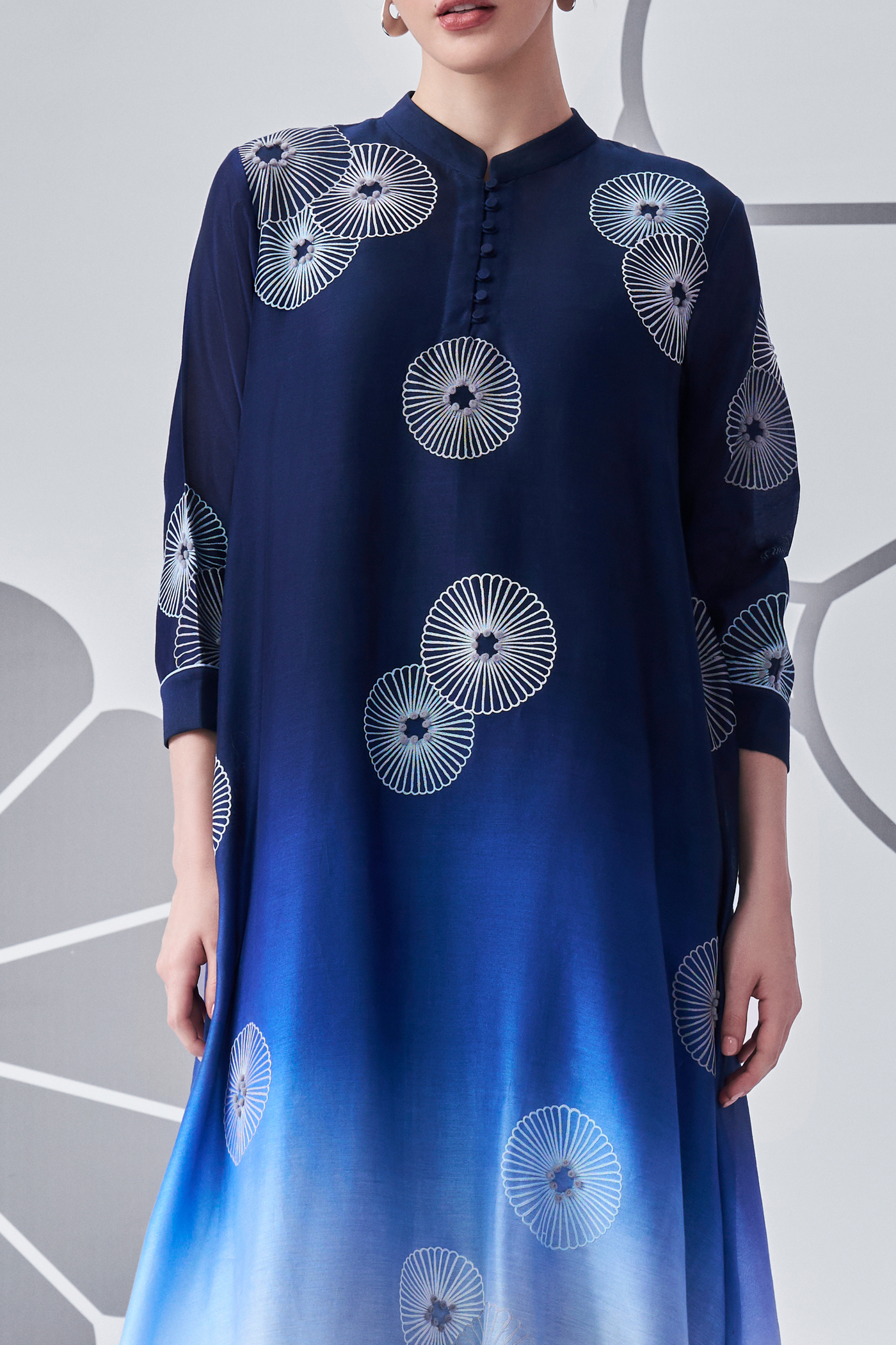 Chrysanthemum Ombre Trapezium Felt Applique Kurta Nachiket Barve Melange Singapore Online Shopping Indian Designer Wear