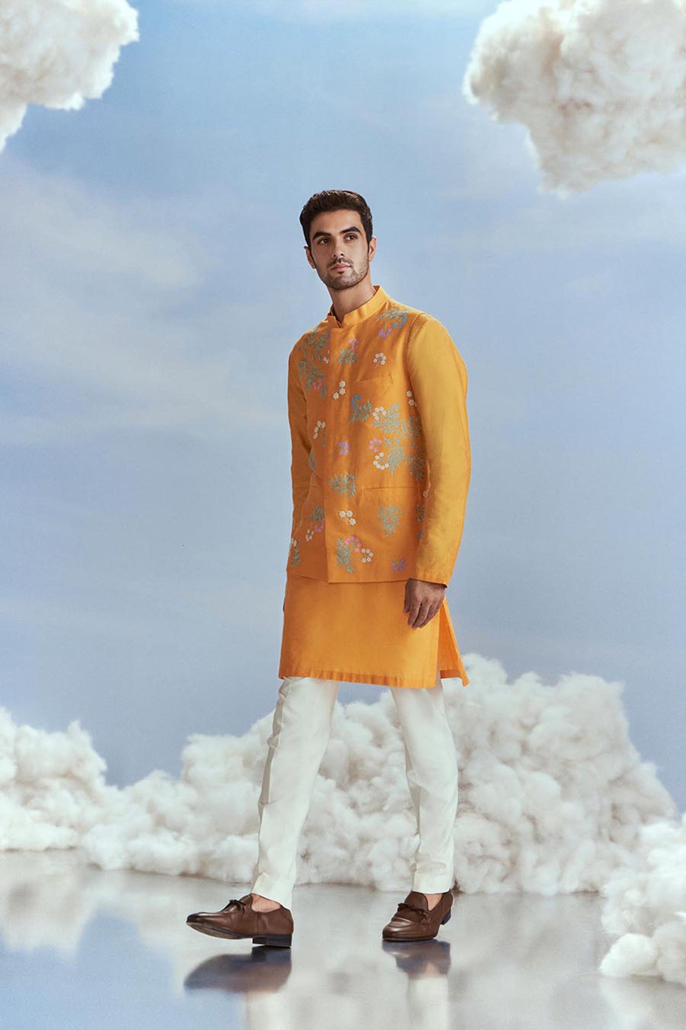 Nachiket Barve Menswear Mayflower Bundi Kurta Set Mango indian designer wear online shopping melange singapore