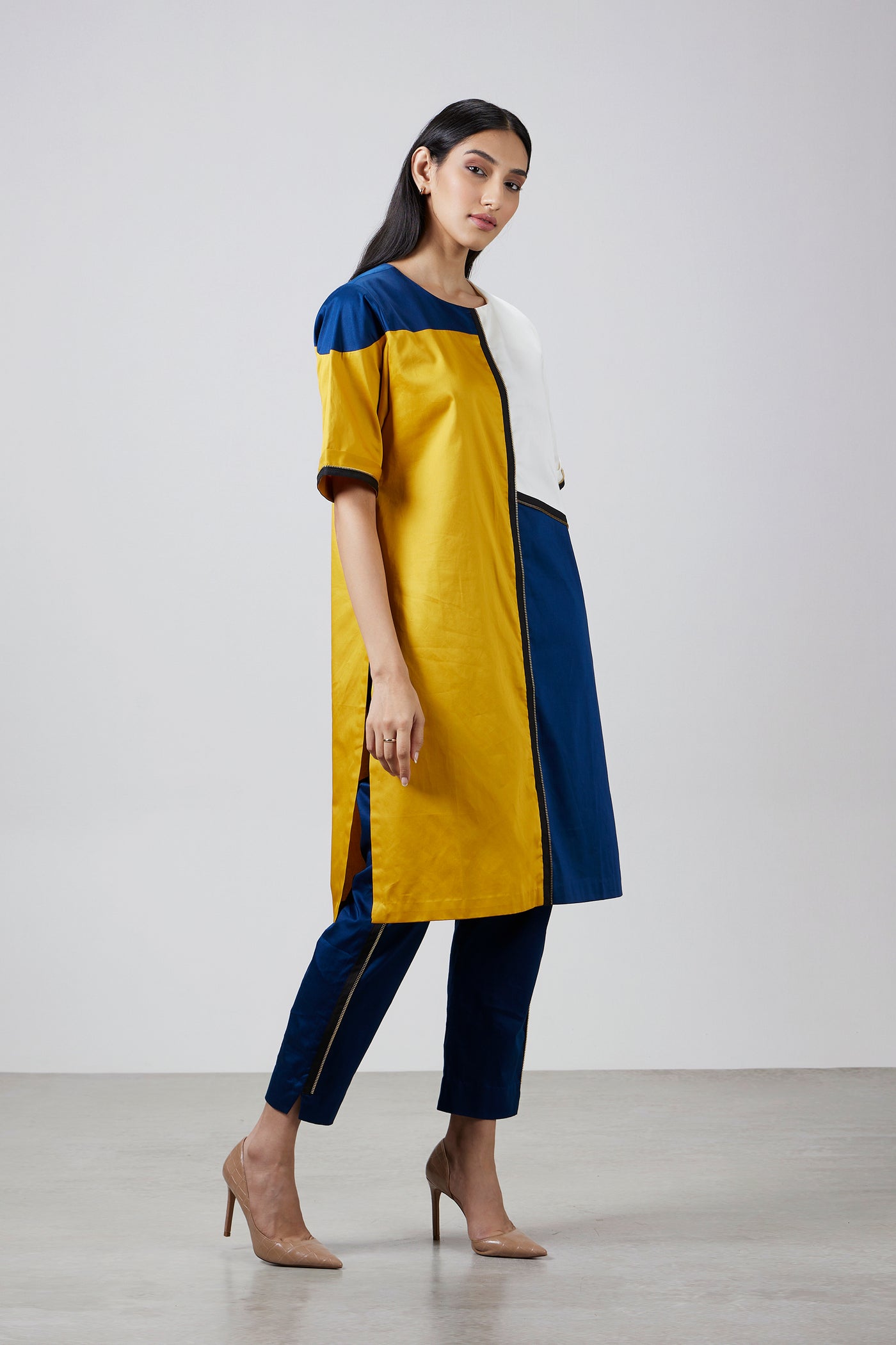 Pallavi Swadi Mustard Blue Block Kurta Set indian designer wear online shopping melange singapore