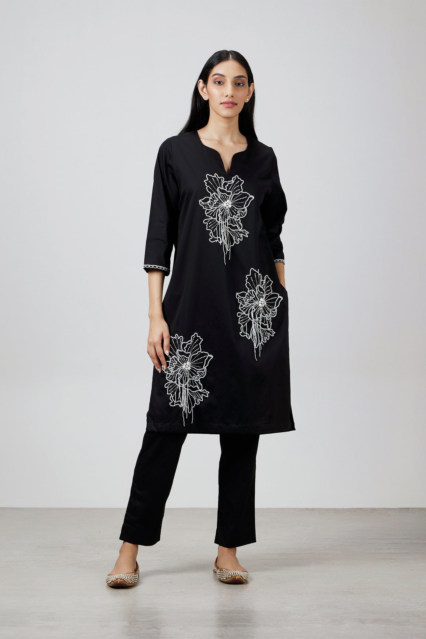 Pallavi Swadi Perla Noir Kurta Set indian designer wear online shopping melange singapore