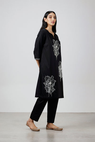 Pallavi Swadi Perla Noir Kurta Set indian designer wear online shopping melange singapore