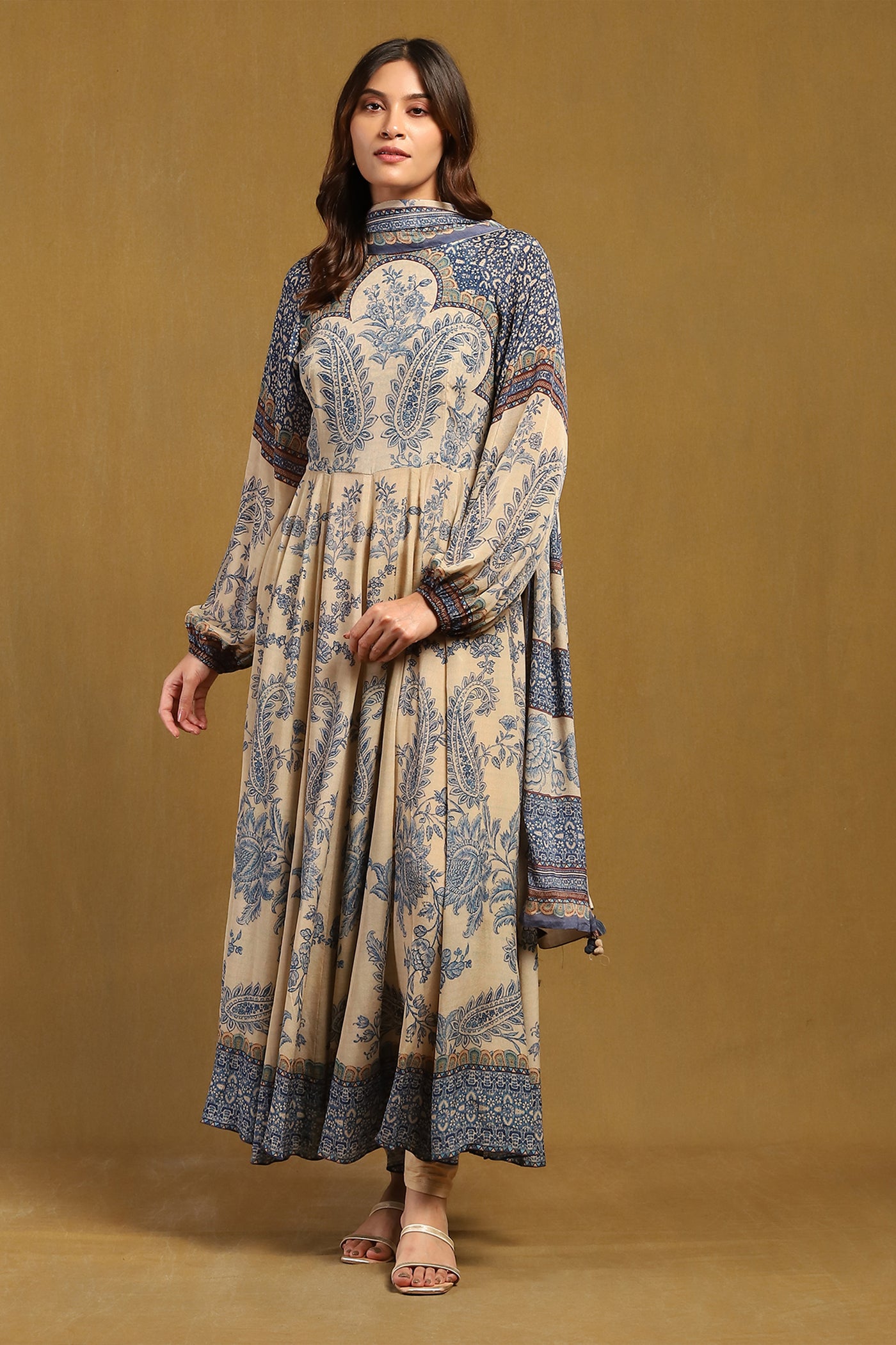 Ritu Kumar Beige Sulawasi Kurta With Legging And Dupatta indian designer wear online shopping melange singapore