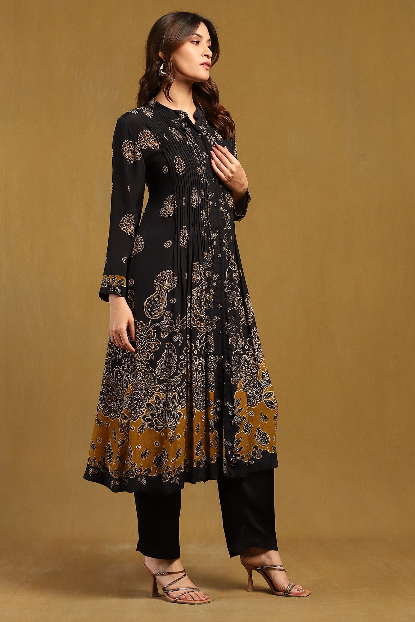 Ritu Kumar Black Madhura Kurta indian designer wear online shopping melange singapore
