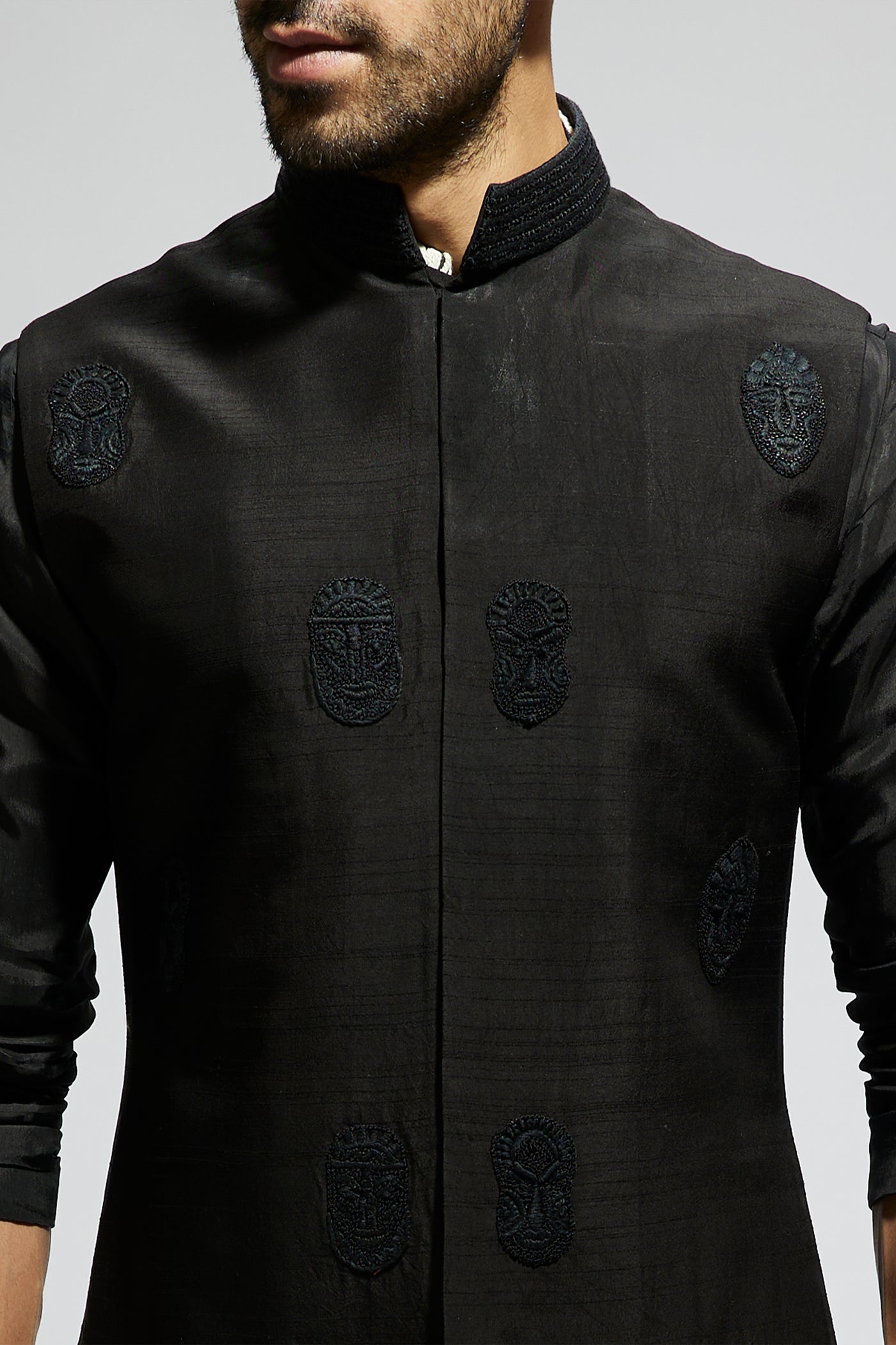 SVA Black Mask Threadwork Bundi With Black Kurta And Pants indian designer wear online shopping melange singapore