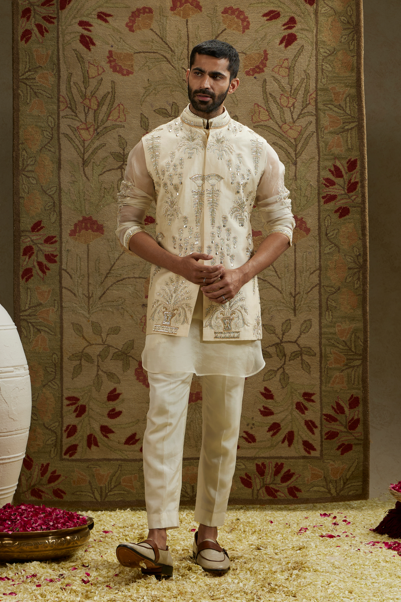 SVA Menswear Magnolia Embellished Bundi Online Shopping Melange Singapore Indian Designer Wear