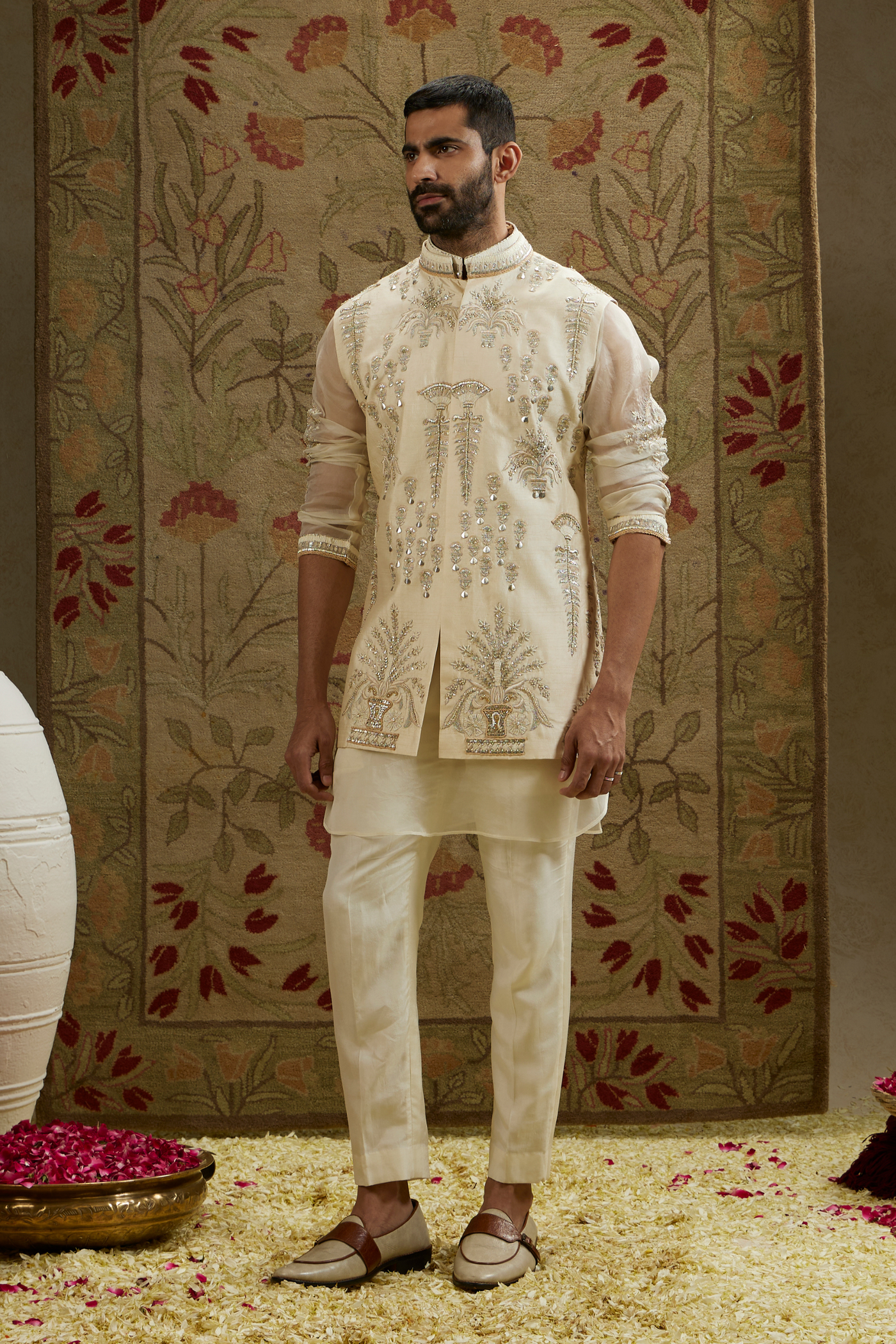 SVA Menswear Magnolia Embellished Bundi Online Shopping Melange Singapore Indian Designer Wear