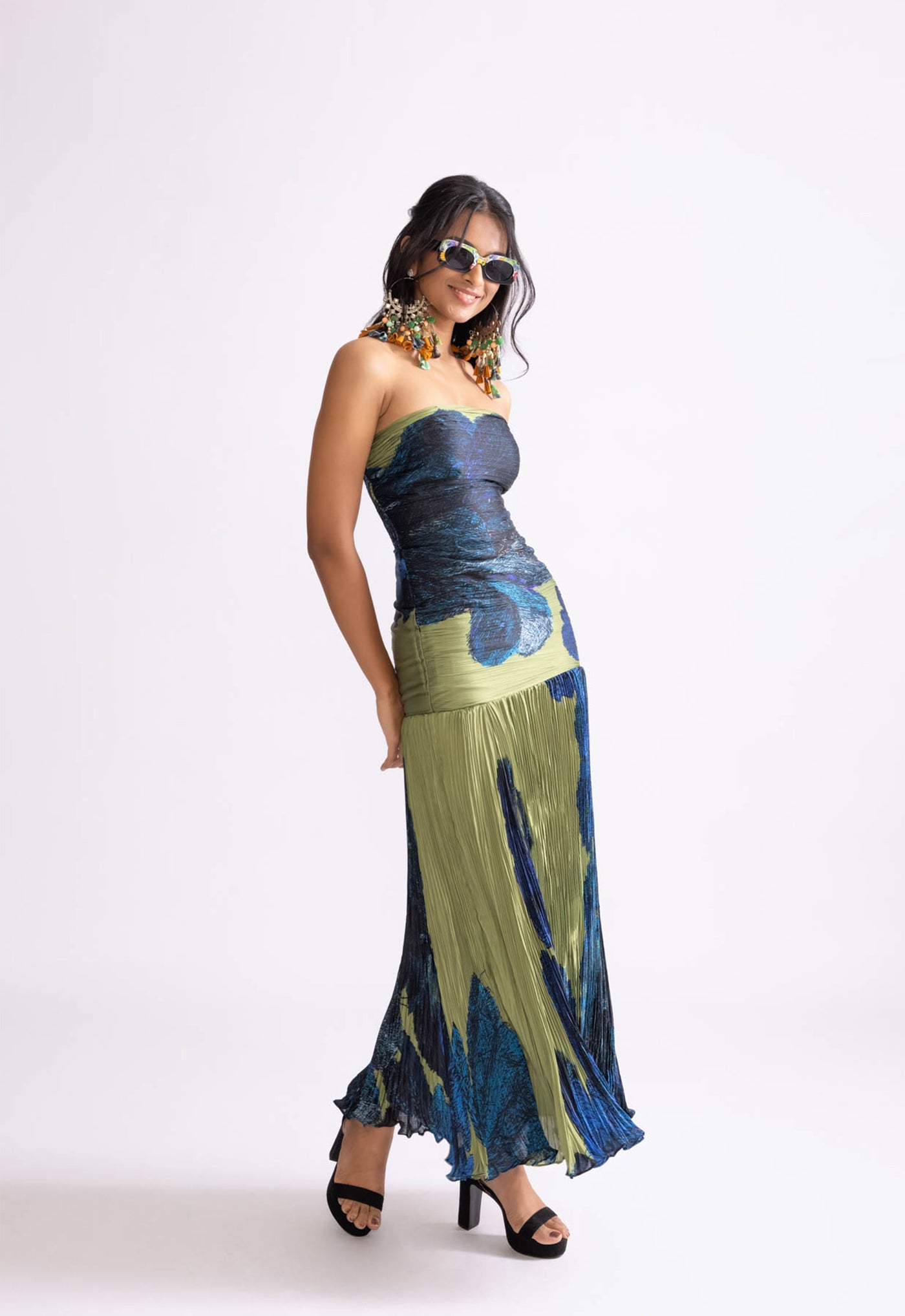 Saaksha & Kinni Jennifer Dress indian designer wear online shopping melange singapore