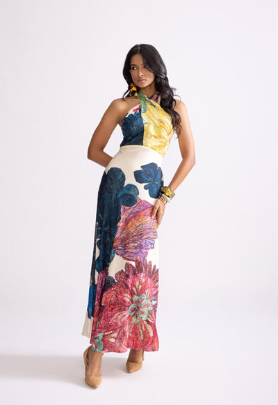 Saaksha & Kinni Shailee Dress indian designer wear online shopping melange singapore