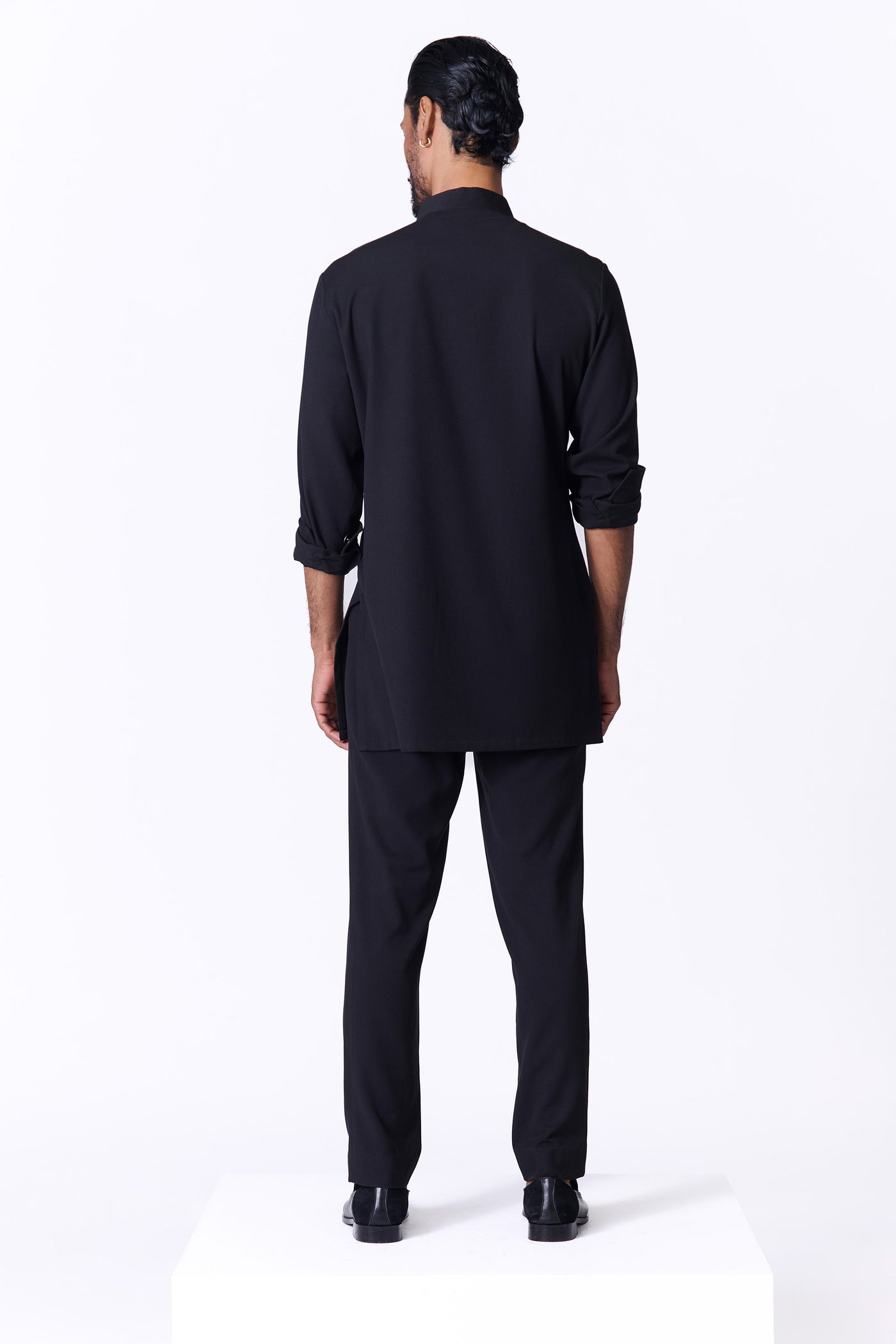 Shantanu & Nikhil Menswear Black Eagle Crested Kurta indian designer wear online shopping melange singapore