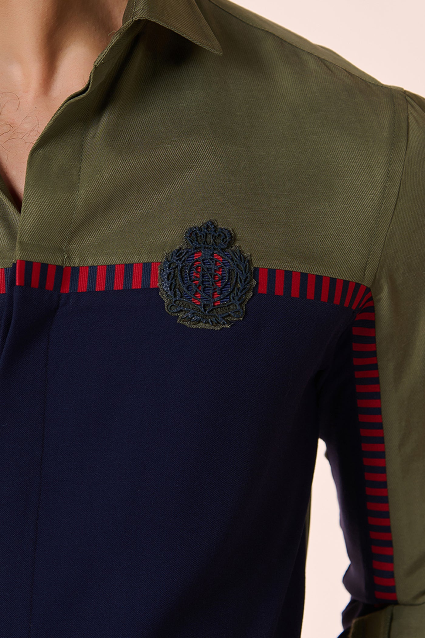 Shantanu & Nikhil Menswear Crest-Adorned Colour Block Shirt indian designer wear online shopping melange singapore