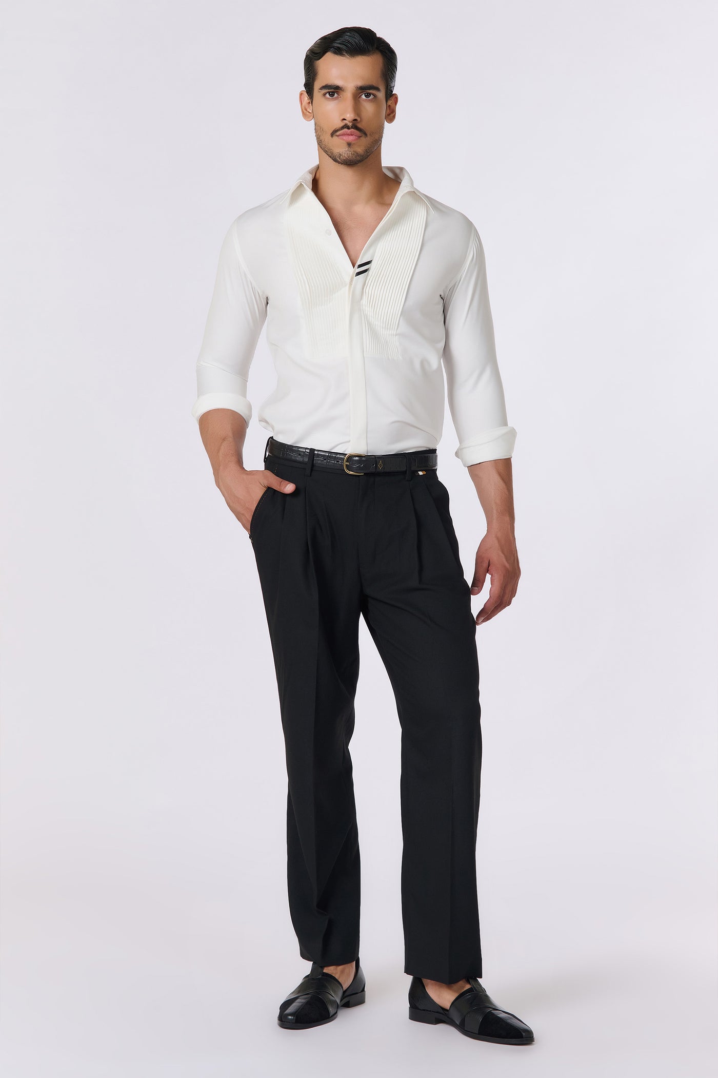 Shantanu & Nikhil Menswear Off White Shirt With Tucks Details Front