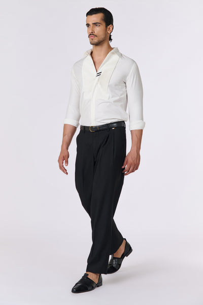 Shantanu & Nikhil Menswear Off White Shirt With Tucks Details Front