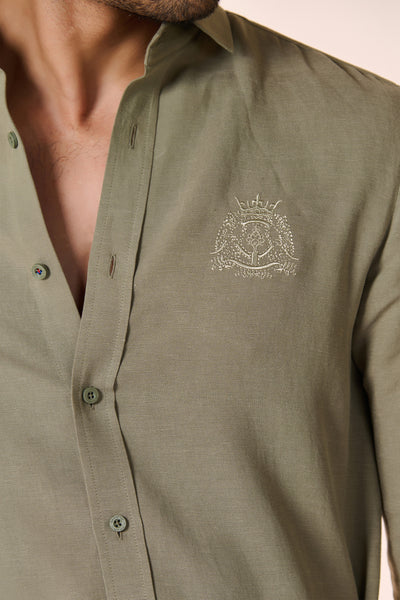 Shantanu & Nikhil Menswear Sage Embroidered Crest Shirt indian designer wear online shopping melange singapore