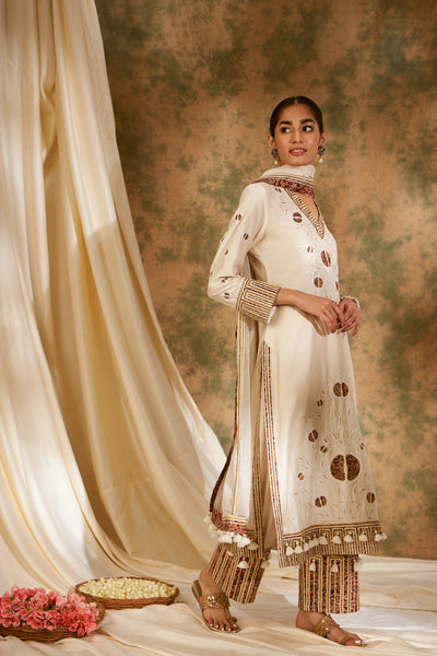 Simar Dugal Anaar Long Kurta With Wide Pants Ivory indian designer wear online shopping melange singapore