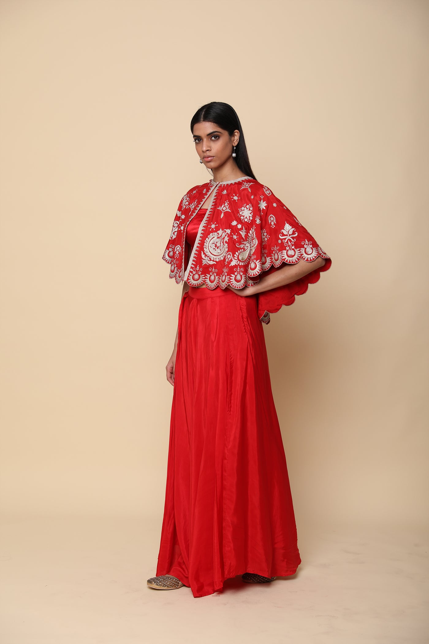 Simar Dugal Cape With Inner Blouse And Pants indian designer wear online shopping melange singapore