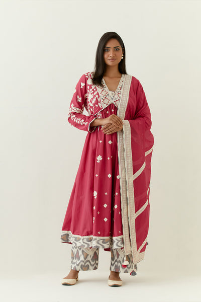 Simar Dugal Meher V-Neck Kurta with Pants Fuschia Pink indian designer wear online shopping melange singapore