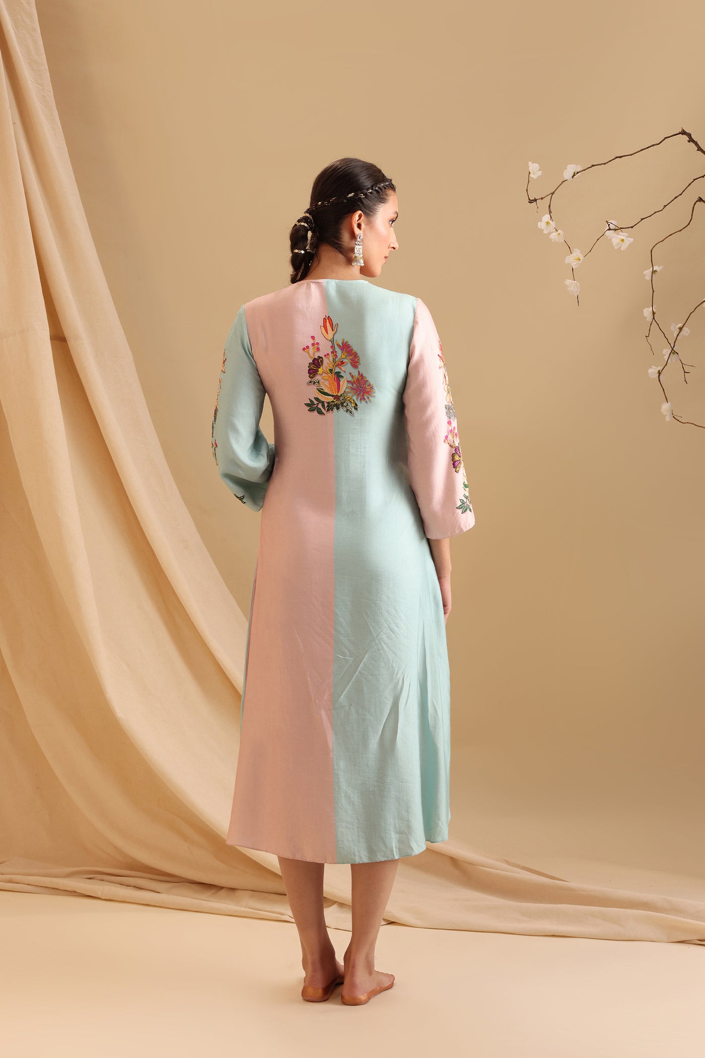 Sougat Paul Aarani Embellished Colourblock Dress indian designer wear online shopping melange singapore