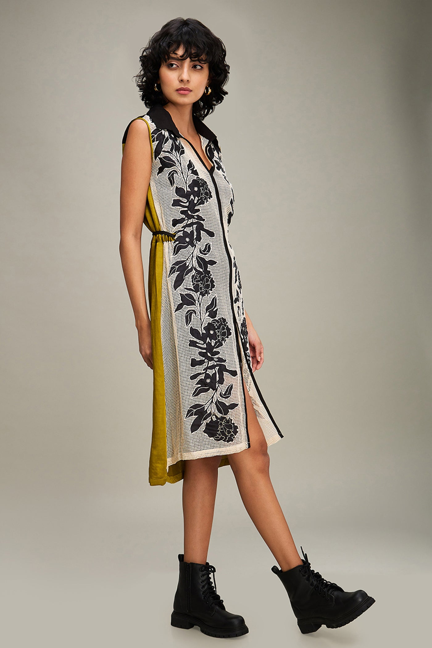 Sougat Paul Zinnia Applique Dress With Waist Tie-up indian designer wear online shopping melange singapore