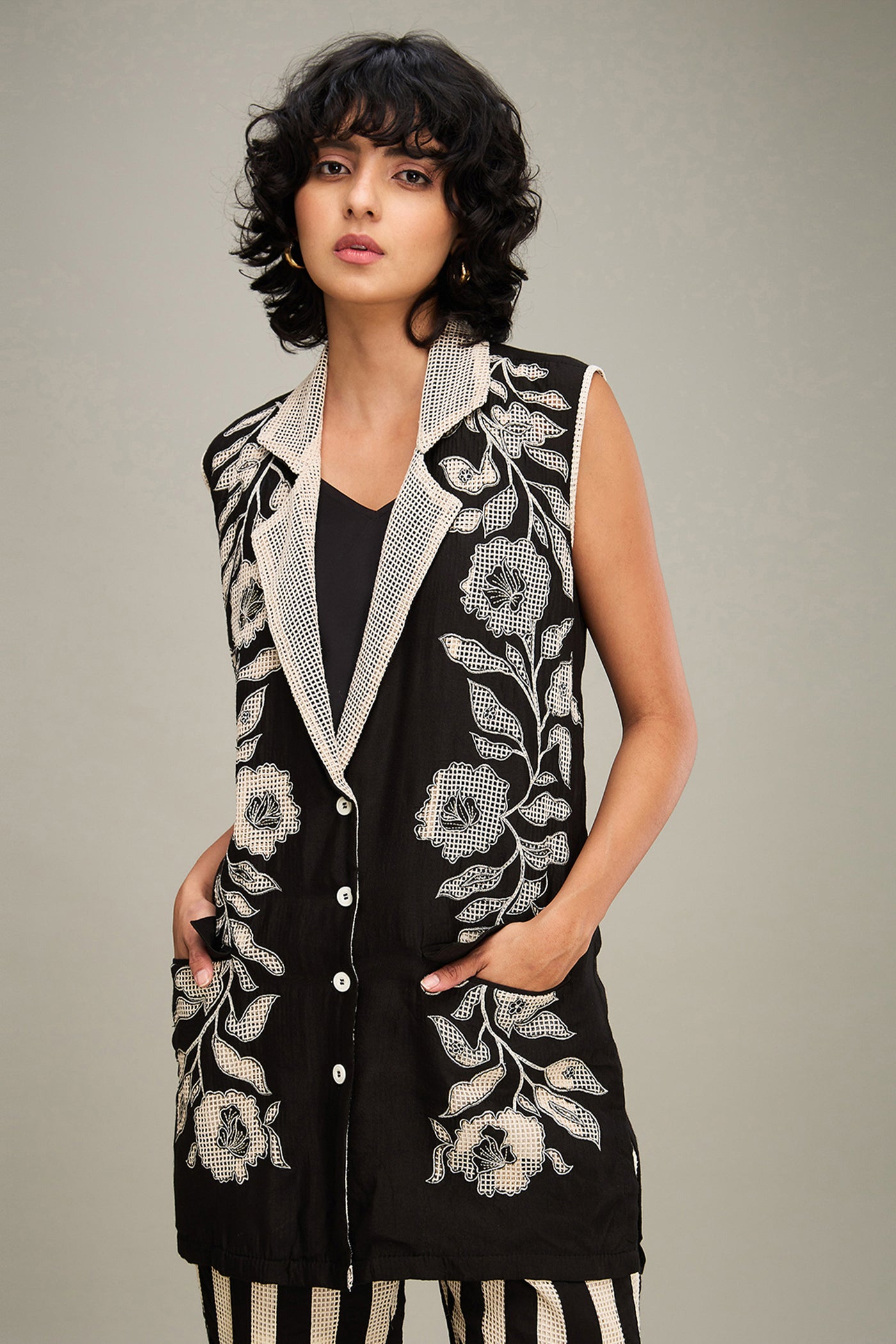 Sougat Paul Zinnia Applique Blazer Set indian designer wear online shopping melange singapore