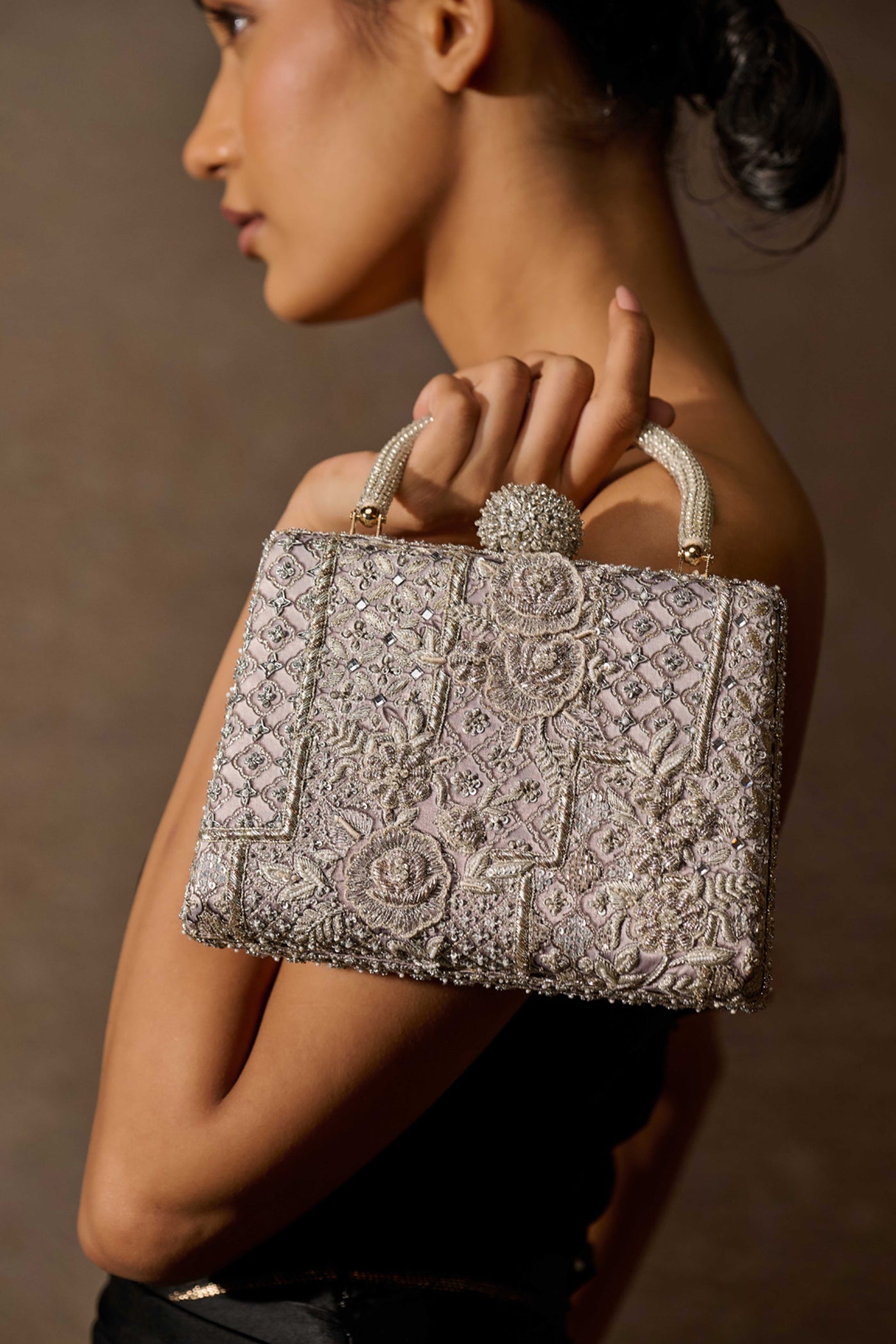 Tarun Tahiliani Accessories Embroidered Handbag indian designer wear online shopping melange singapore