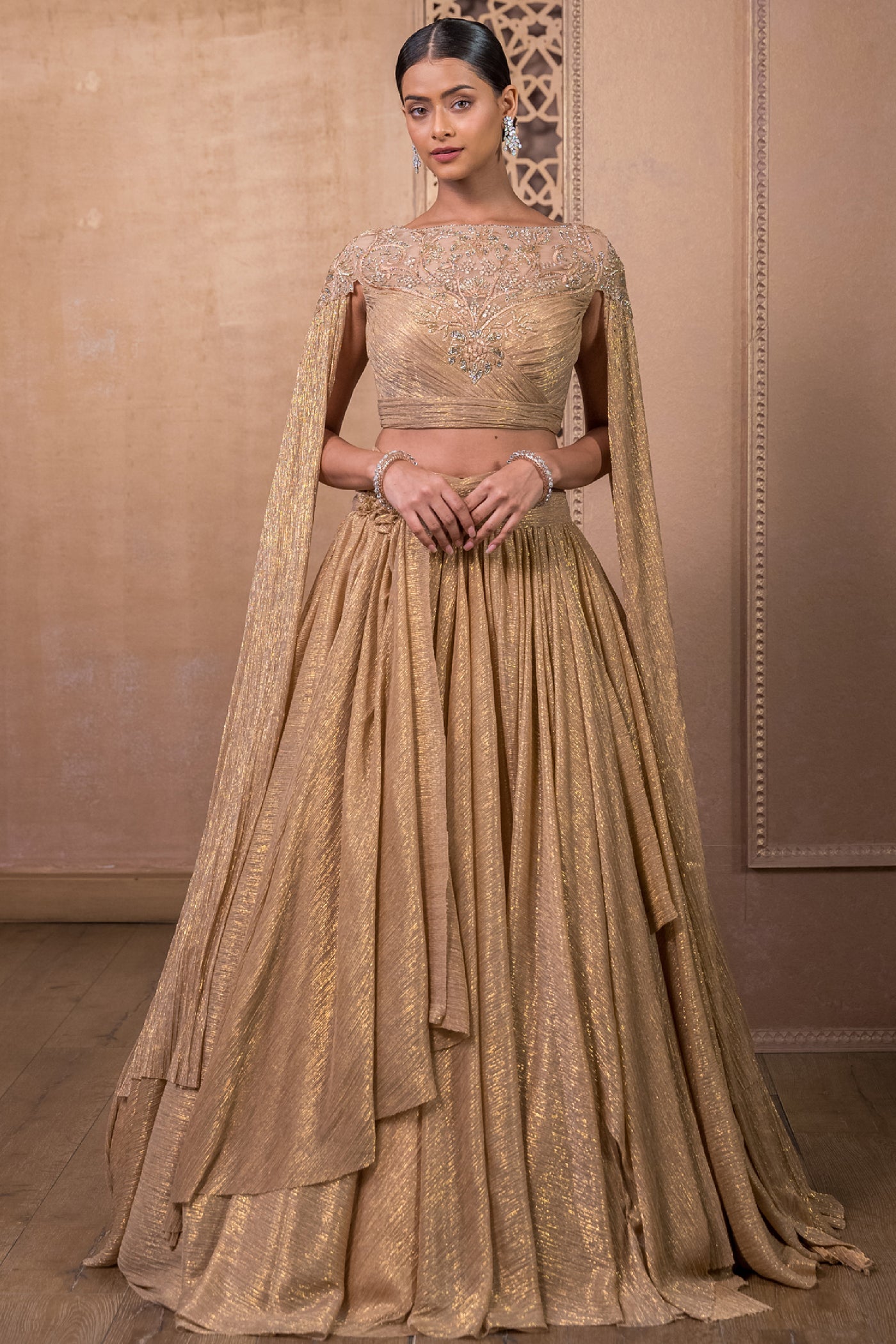 Tarun Tahiliani Draped Skirt And Blouse indian designer wear online shopping melange singapore